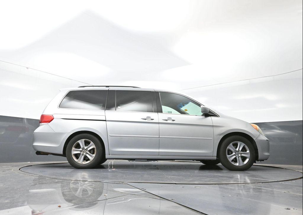 used 2010 Honda Odyssey car, priced at $2,991