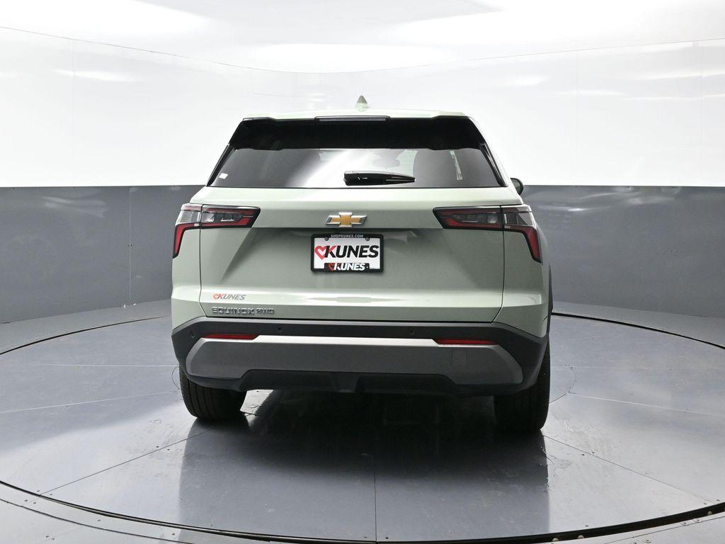 new 2026 Chevrolet Equinox car, priced at $33,996