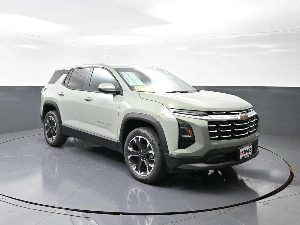 new 2026 Chevrolet Equinox car, priced at $33,996