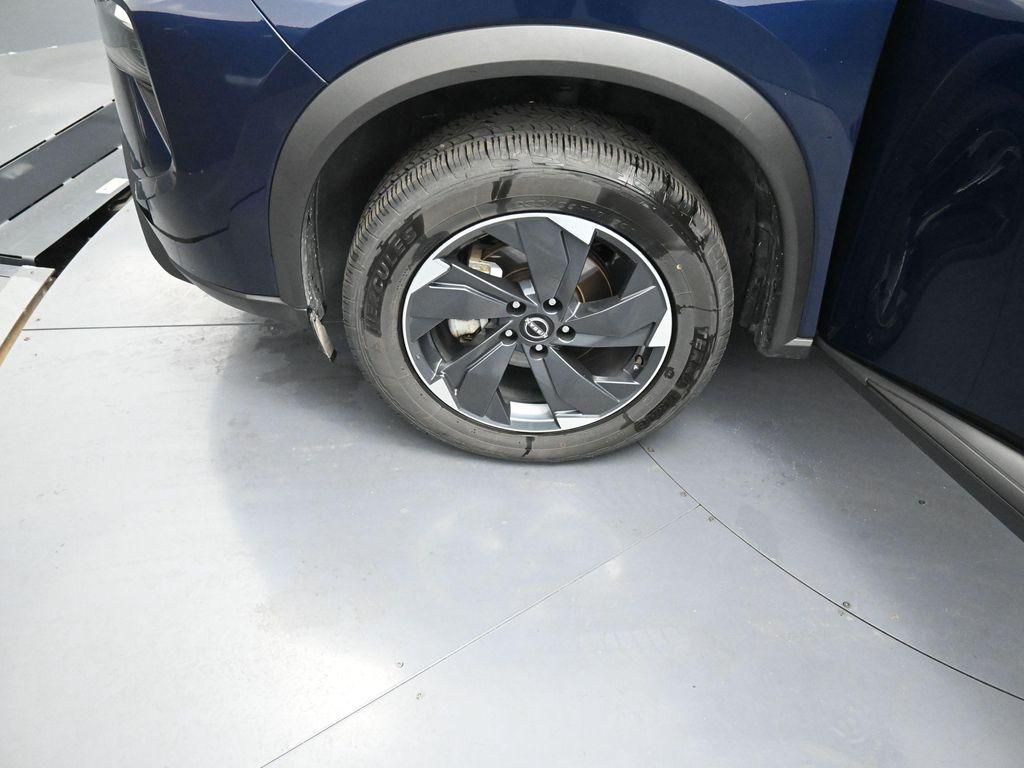 used 2024 Nissan Rogue car, priced at $21,069
