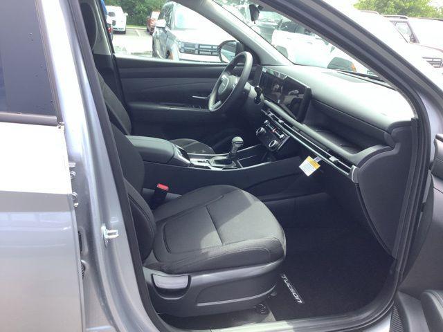 new 2025 Hyundai Tucson car, priced at $33,290