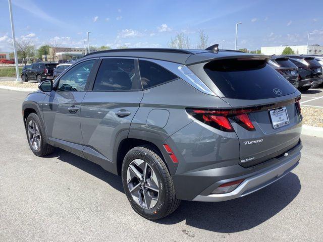 new 2025 Hyundai Tucson car, priced at $34,170