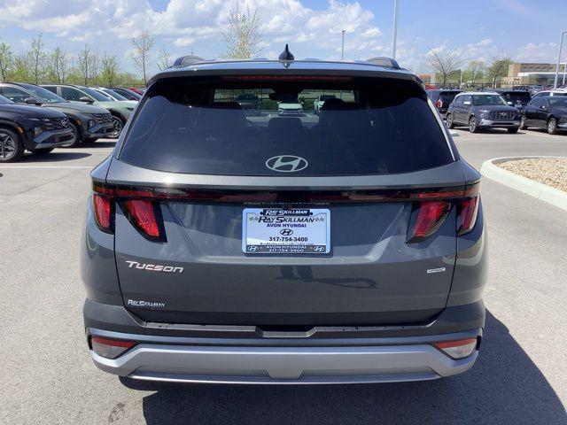 new 2025 Hyundai Tucson car, priced at $34,170