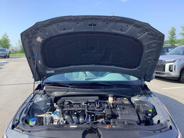 new 2025 Hyundai Elantra car, priced at $24,965