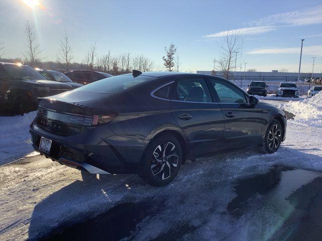 new 2025 Hyundai Sonata car, priced at $29,455