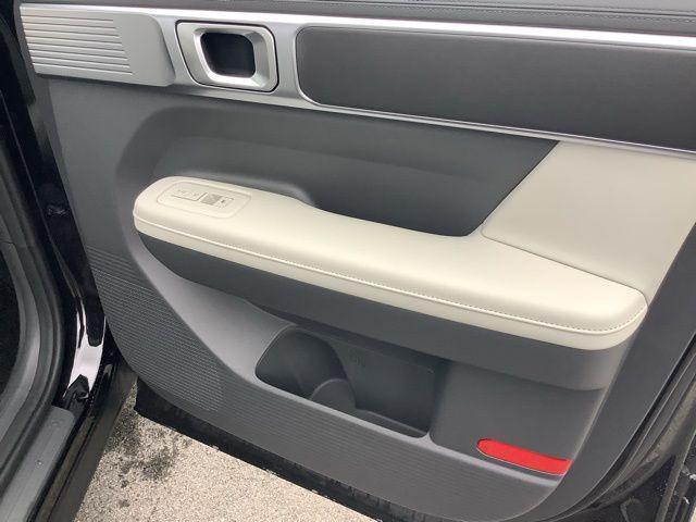 new 2025 Hyundai Santa Fe car, priced at $40,984