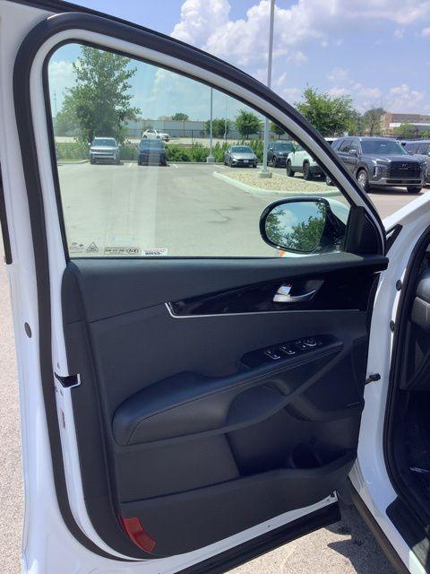 used 2019 Kia Sorento car, priced at $13,975