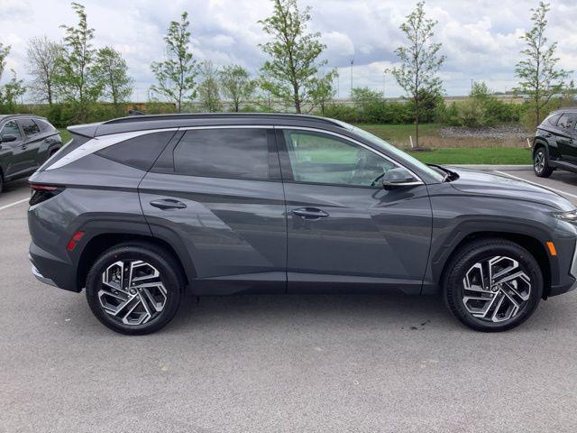 new 2025 Hyundai Tucson car, priced at $42,260