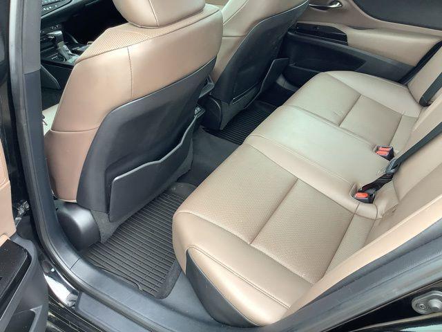 used 2022 Lexus ES 350 car, priced at $36,990