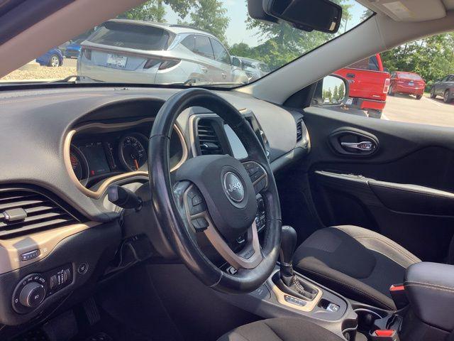 used 2017 Jeep Cherokee car, priced at $11,975