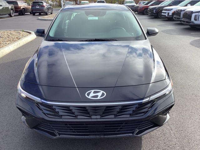 new 2025 Hyundai Elantra car, priced at $26,935