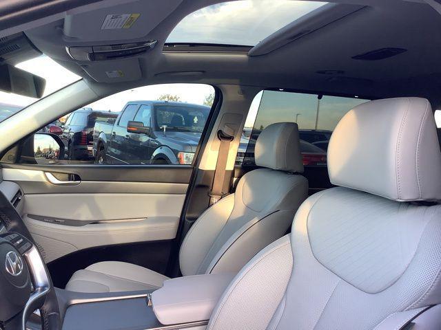 used 2024 Hyundai Palisade car, priced at $41,988
