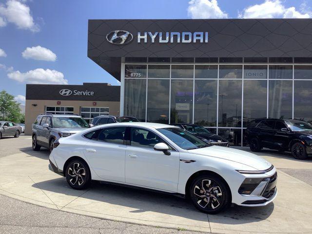 new 2024 Hyundai Sonata car, priced at $31,210