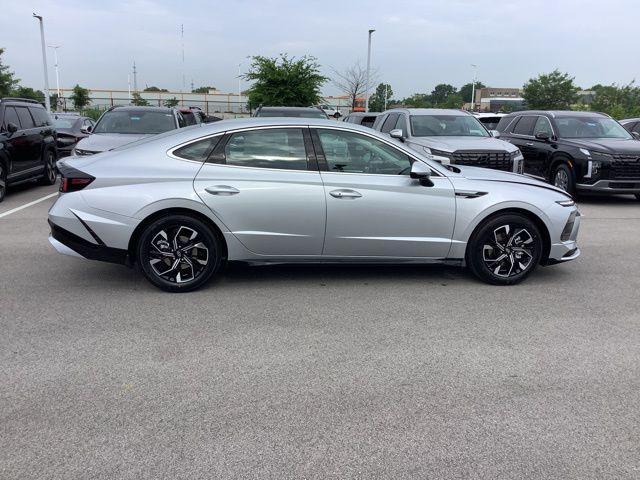 new 2025 Hyundai Sonata car, priced at $31,458