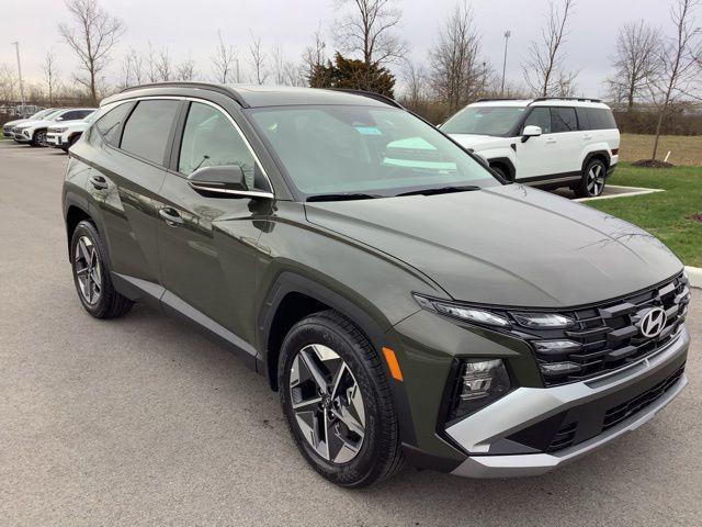 new 2025 Hyundai Tucson car, priced at $35,180