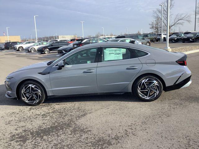 new 2025 Hyundai Sonata car, priced at $32,510