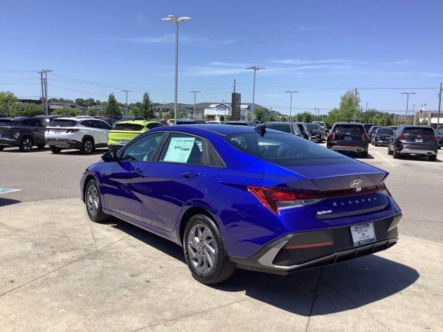 new 2024 Hyundai Elantra car, priced at $25,290