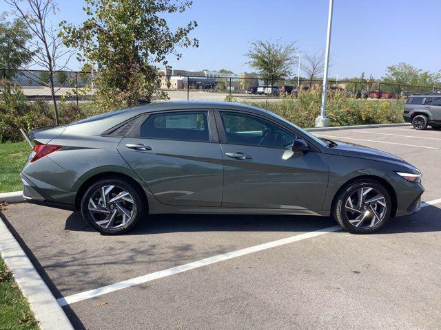 new 2025 Hyundai Elantra car, priced at $24,670