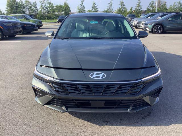 new 2025 Hyundai Elantra car, priced at $28,590