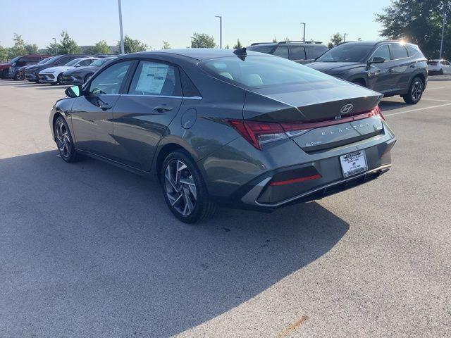 new 2025 Hyundai Elantra car, priced at $28,590