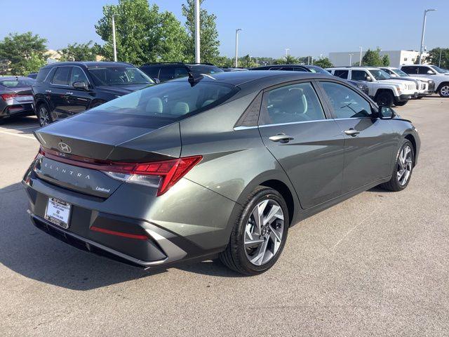 new 2025 Hyundai Elantra car, priced at $28,590