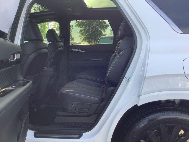 new 2025 Hyundai Palisade car, priced at $57,110
