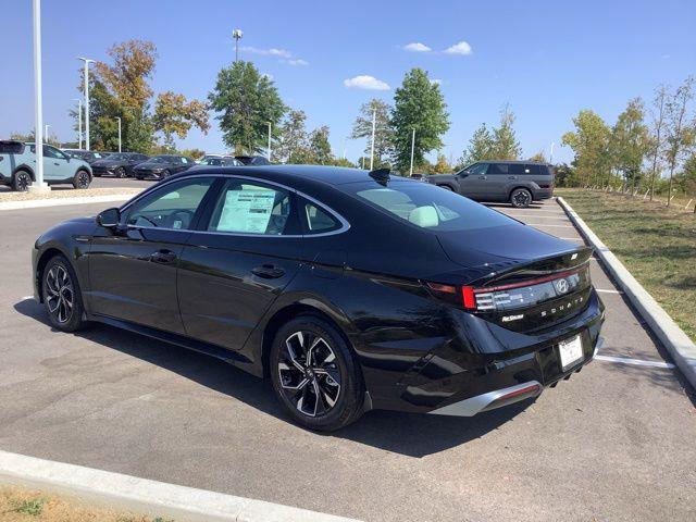 new 2025 Hyundai Sonata car, priced at $30,940