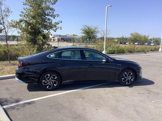 new 2025 Hyundai Sonata car, priced at $30,940