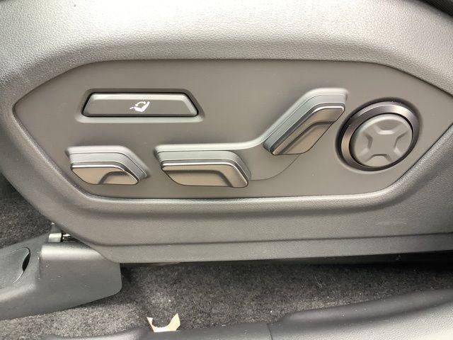 new 2026 Hyundai SANTA FE HEV car, priced at $52,700