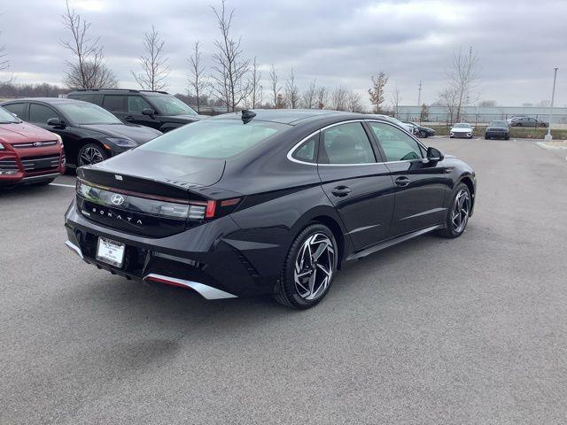 new 2025 Hyundai Sonata car, priced at $32,490