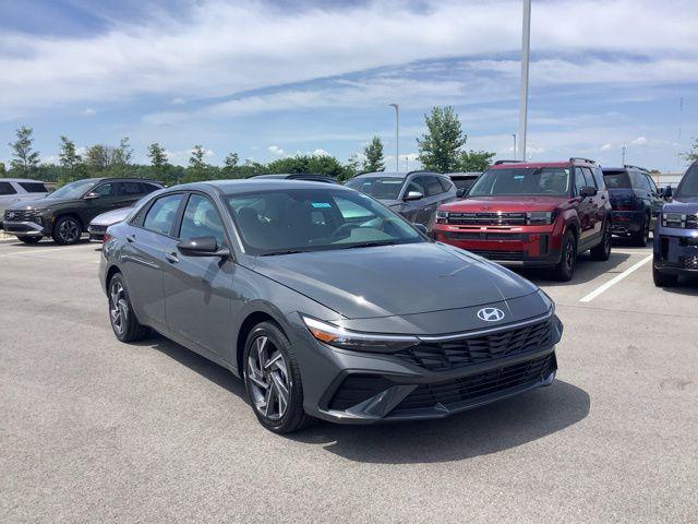 new 2025 Hyundai Elantra car, priced at $29,060