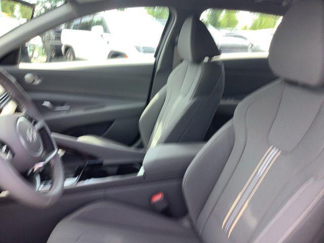 new 2025 Hyundai Elantra car, priced at $29,060