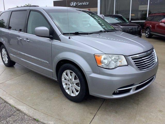 used 2013 Chrysler Town & Country car, priced at $8,990