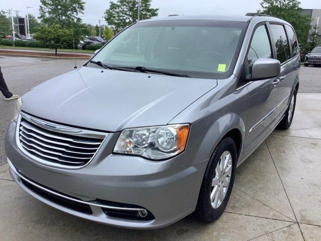used 2013 Chrysler Town & Country car, priced at $8,990