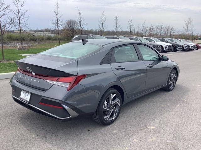 new 2025 Hyundai Elantra car, priced at $25,040