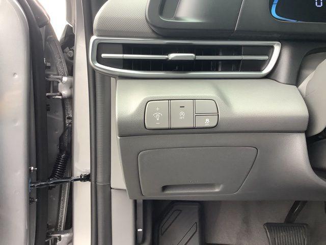 new 2025 Hyundai Elantra car, priced at $23,940
