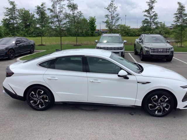 new 2025 Hyundai Sonata car, priced at $31,988