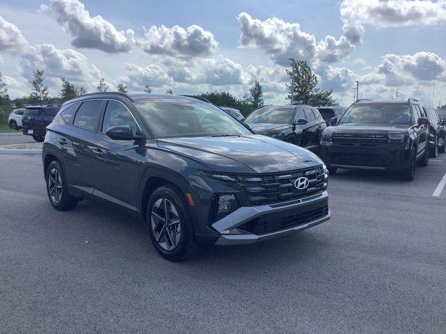 new 2025 Hyundai Tucson car, priced at $33,295