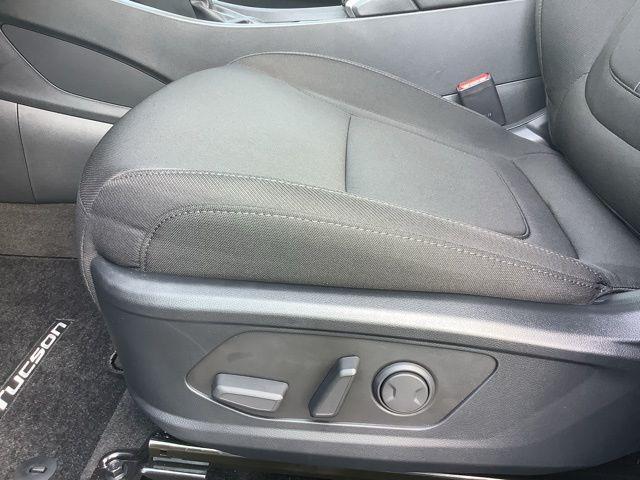 new 2025 Hyundai Tucson car, priced at $33,295
