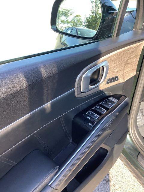 used 2022 Kia Sorento car, priced at $27,975