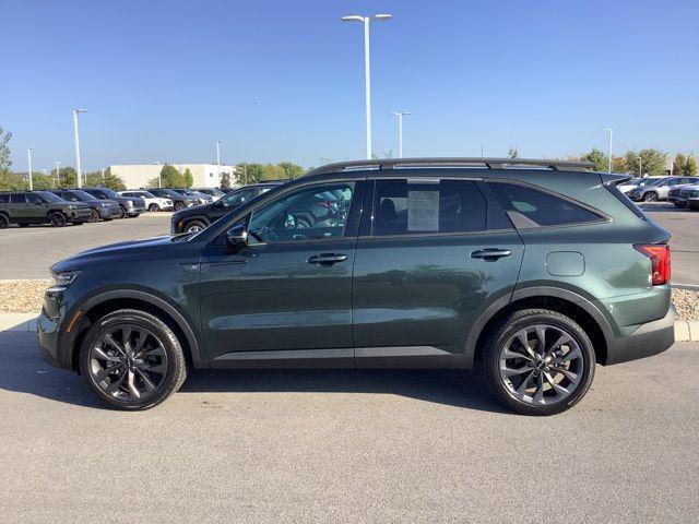 used 2022 Kia Sorento car, priced at $27,975