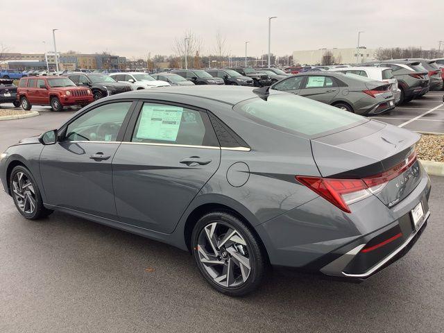 new 2025 Hyundai Elantra car, priced at $27,215