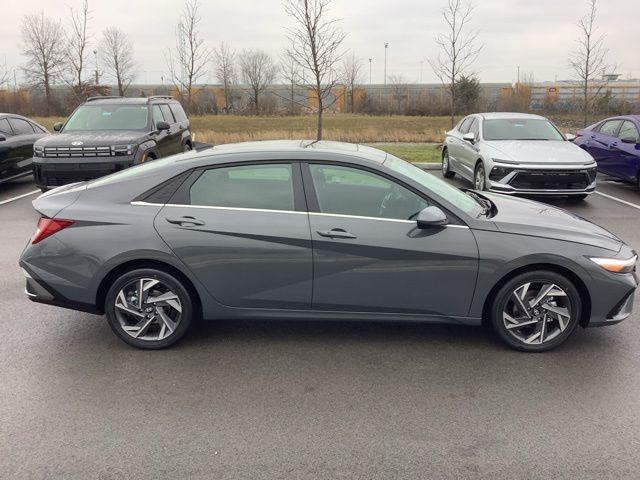 new 2025 Hyundai Elantra car, priced at $27,215