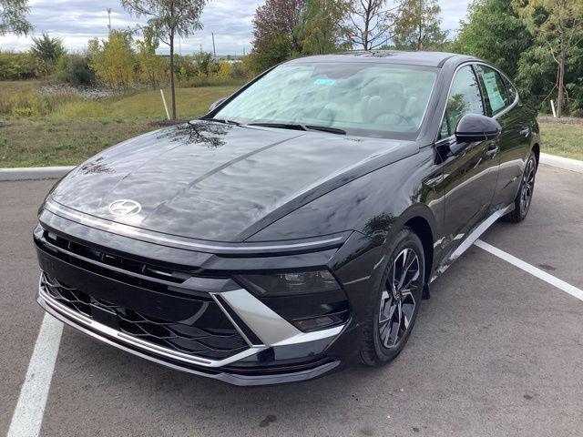 new 2025 Hyundai Sonata car, priced at $30,940