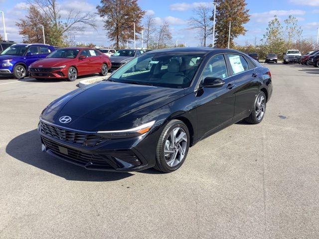 new 2025 Hyundai Elantra car, priced at $28,235