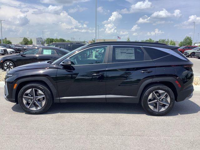 new 2025 Hyundai Tucson car, priced at $35,155