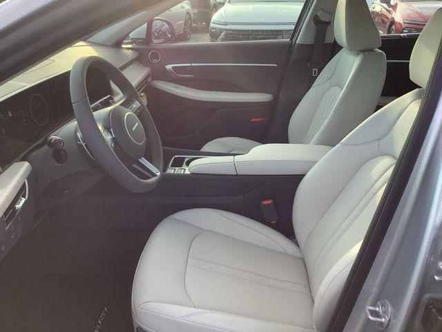 new 2026 Hyundai Sonata Hybrid car, priced at $39,825