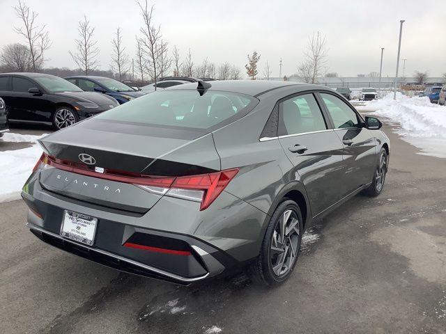 new 2025 Hyundai Elantra car, priced at $27,220