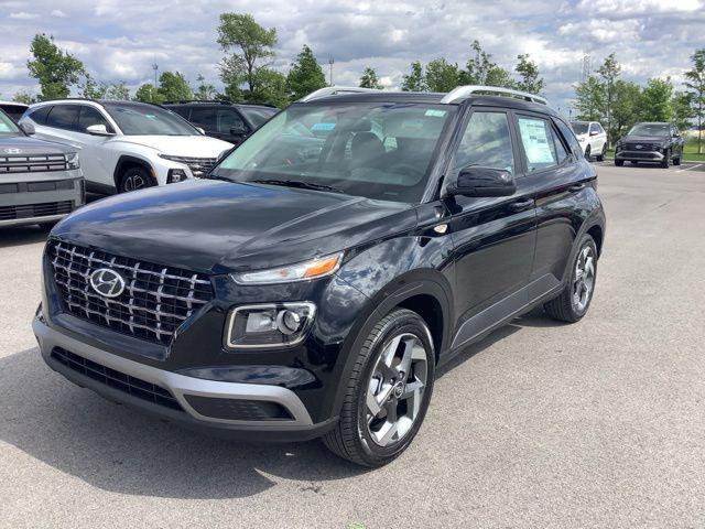 new 2025 Hyundai Venue car, priced at $24,295