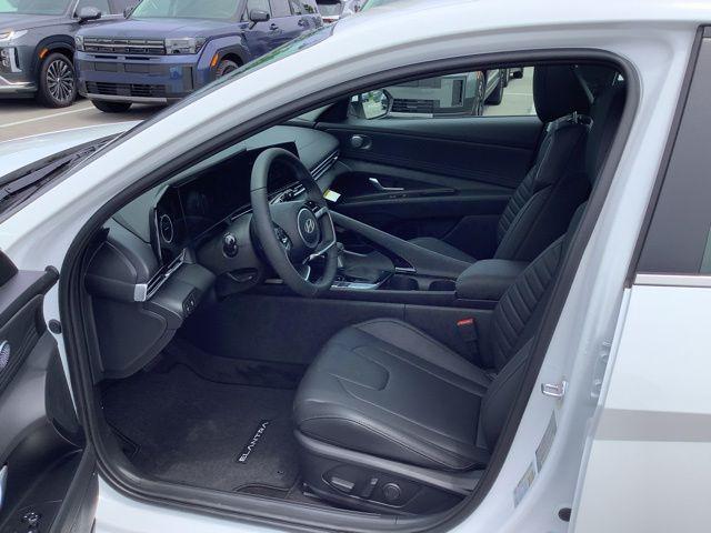 new 2025 Hyundai Elantra car, priced at $29,070